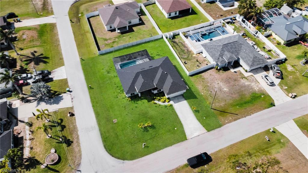 CAPE CORAL - Residential