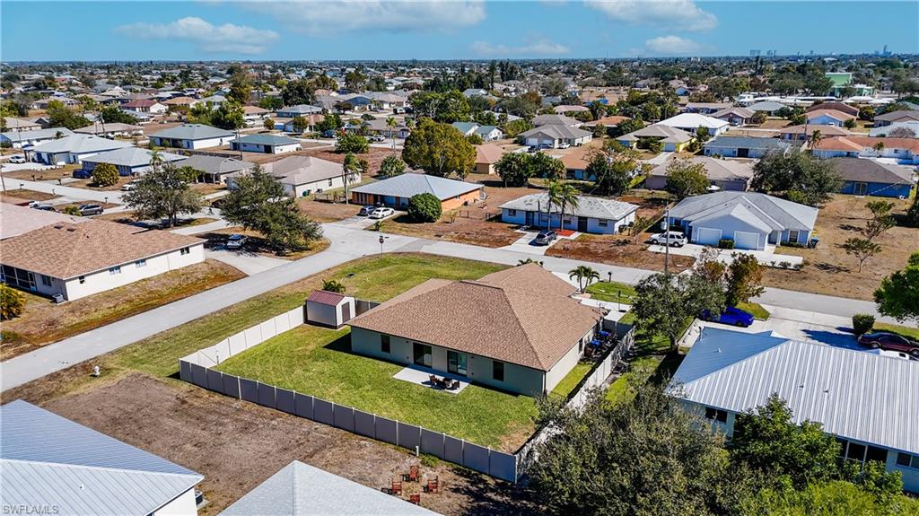 CAPE CORAL - Residential