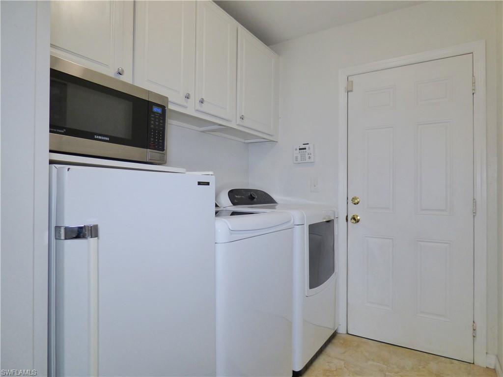 GATOR CIRCLE - Residential