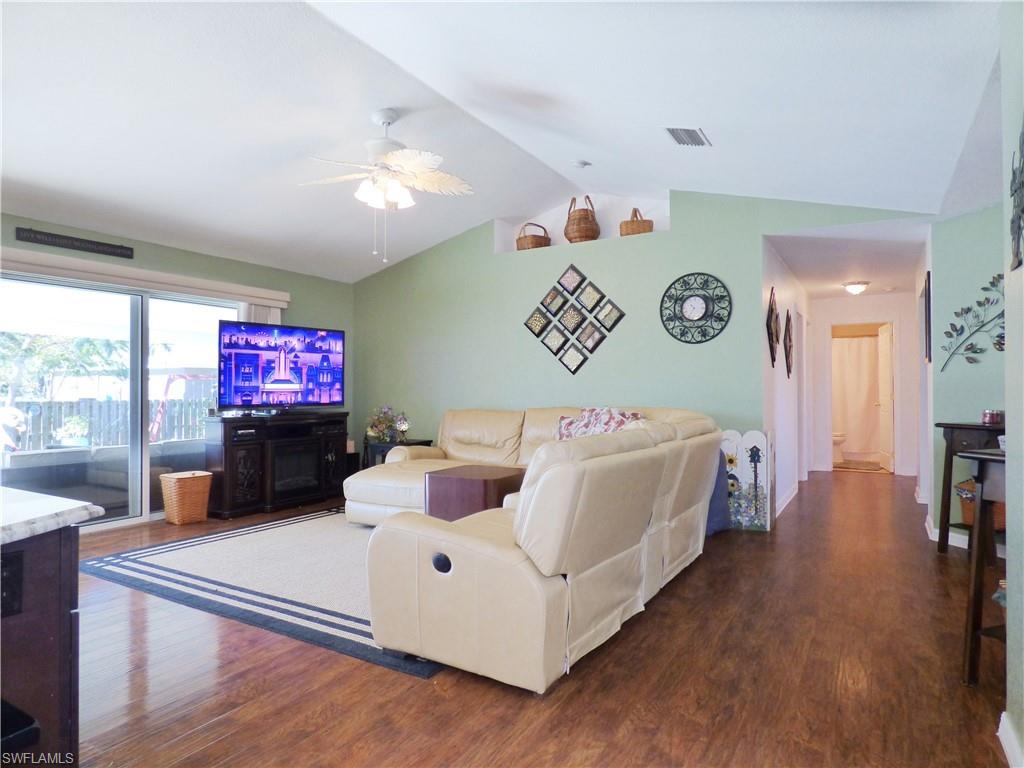 GATOR CIRCLE - Residential