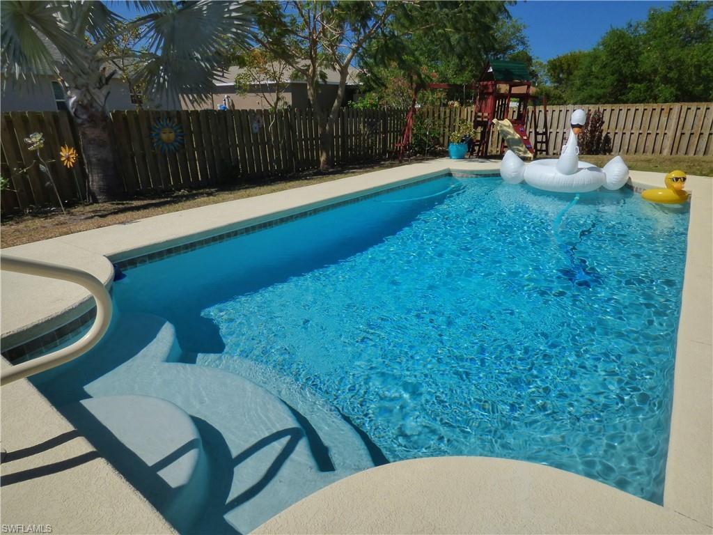 GATOR CIRCLE - Residential