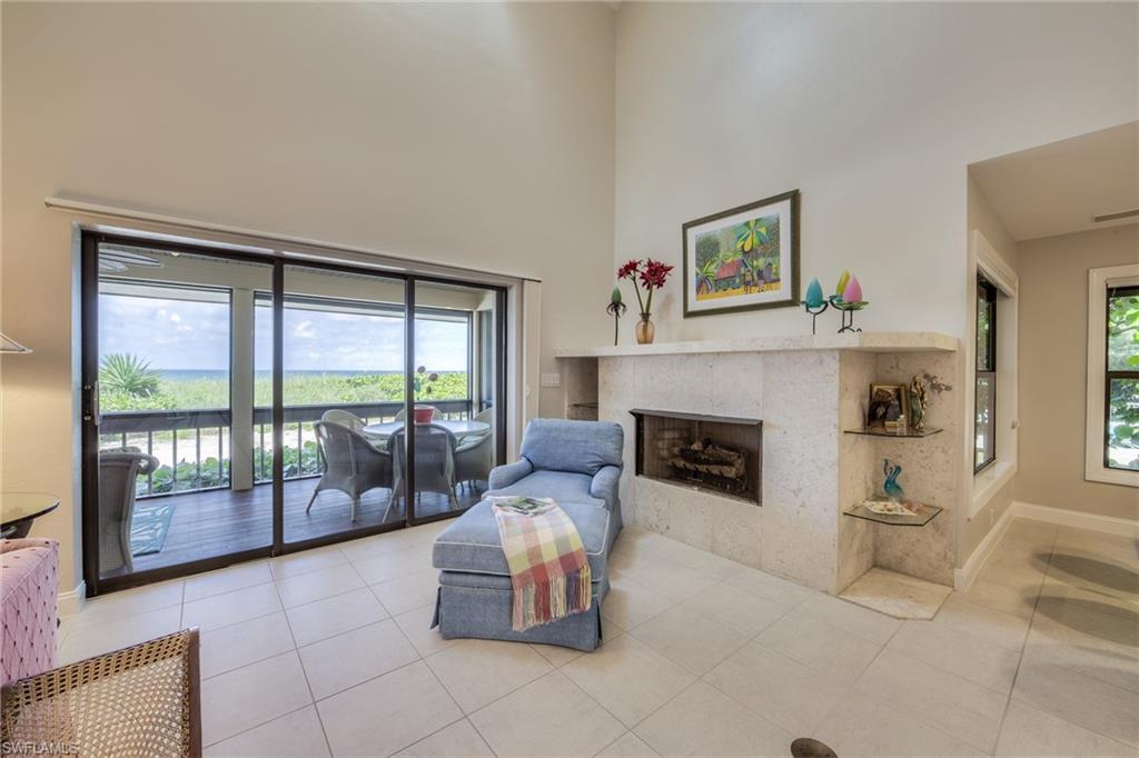 BEACH HOMES - Residential