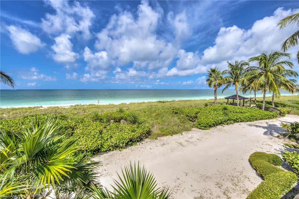 BEACH HOMES - Residential