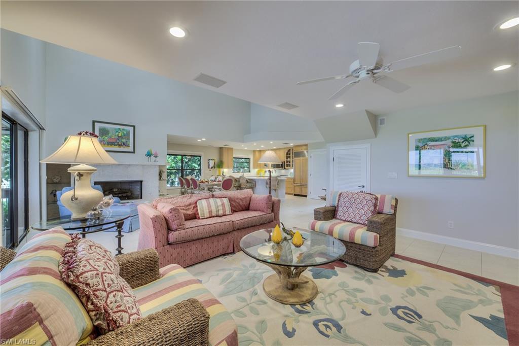 BEACH HOMES - Residential