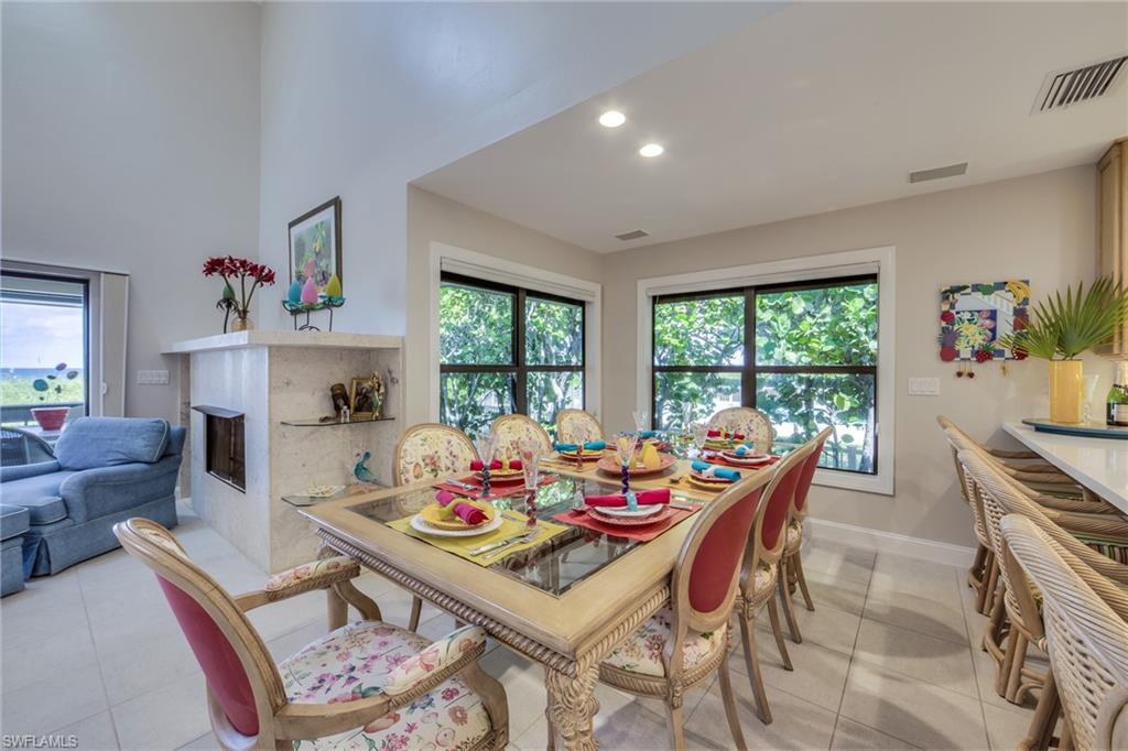 BEACH HOMES - Residential