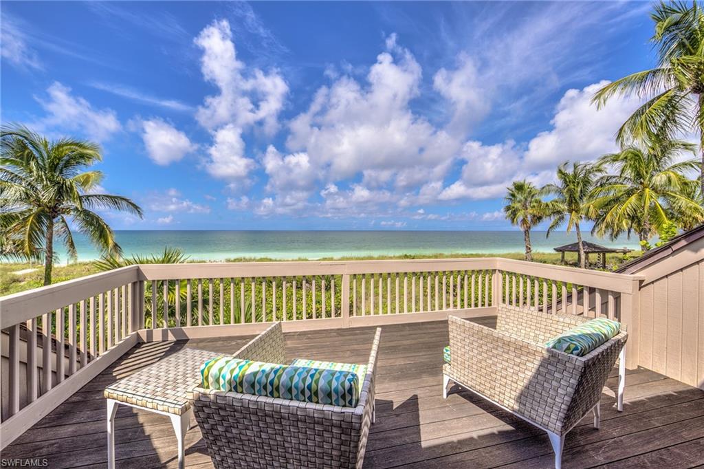 BEACH HOMES - Residential