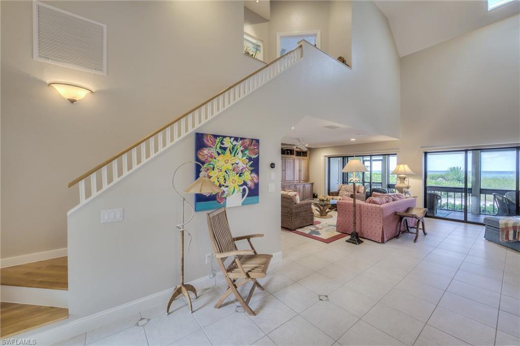 BEACH HOMES - Residential