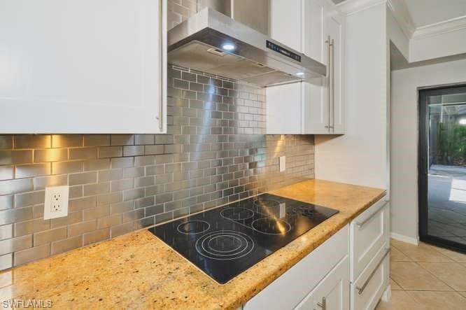 SPANISH WELLS - Residential