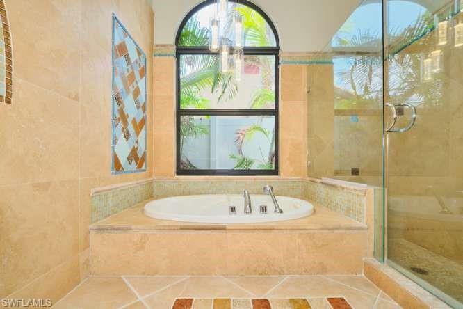 SPANISH WELLS - Residential