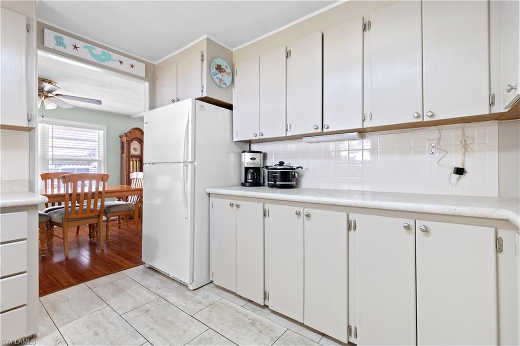 CARRIAGE VILLAGE - Residential