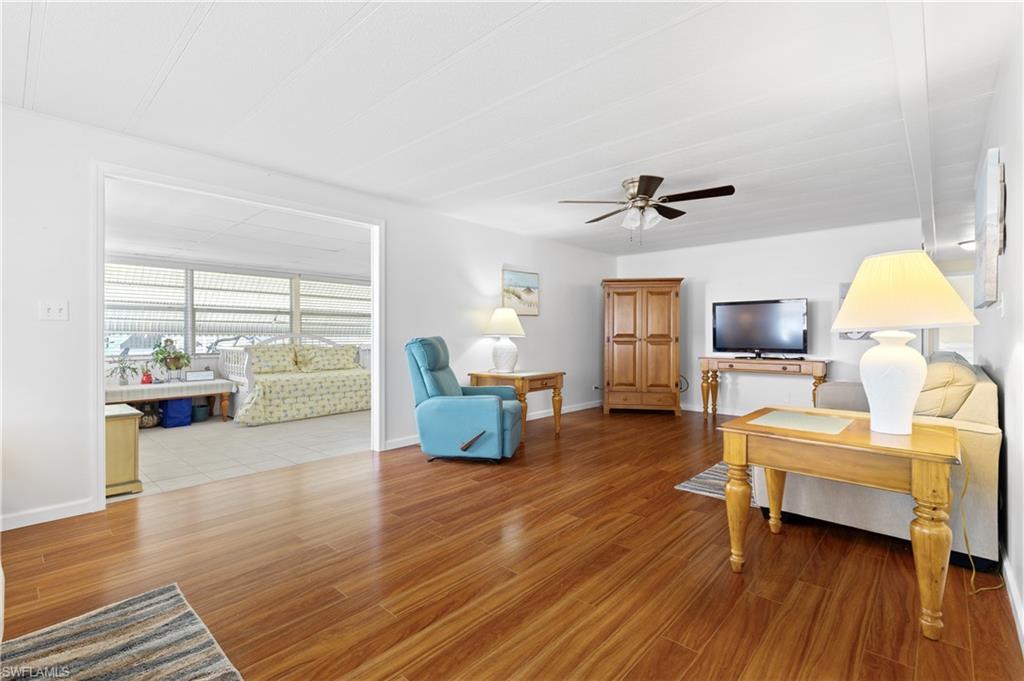 CARRIAGE VILLAGE - Residential