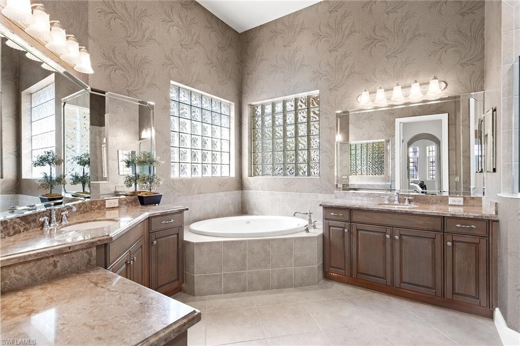 HAMMOCK ISLES - Residential