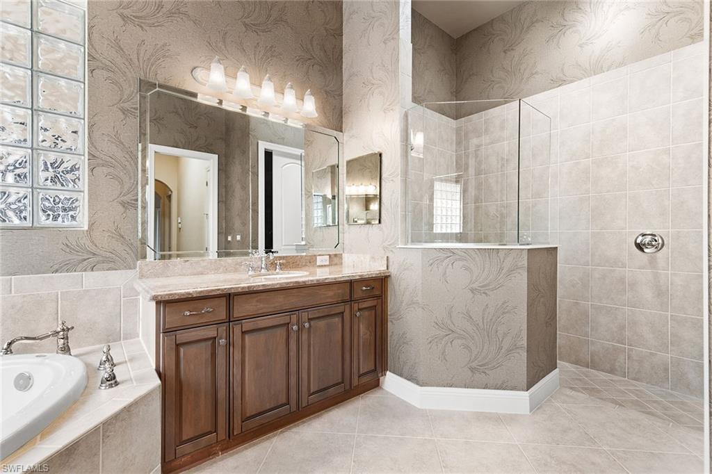 HAMMOCK ISLES - Residential