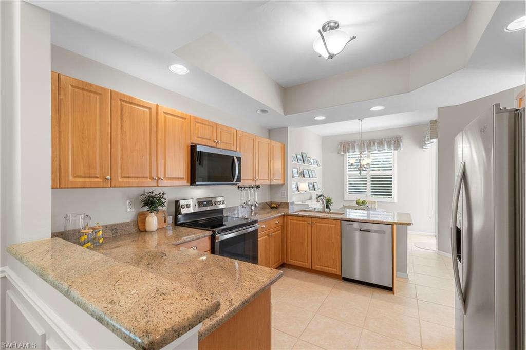 EAGLE RIDGE LAKES - Residential