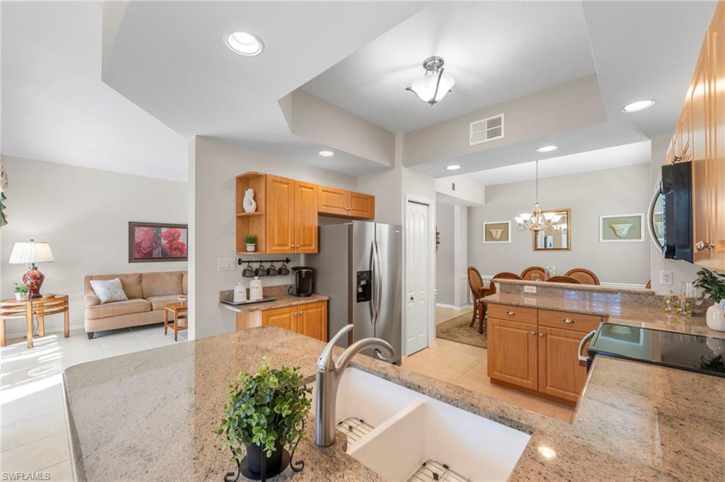 EAGLE RIDGE LAKES - Residential