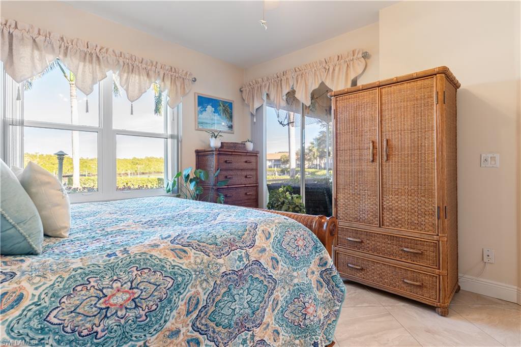 SUNSET CAY VILLAS - Residential