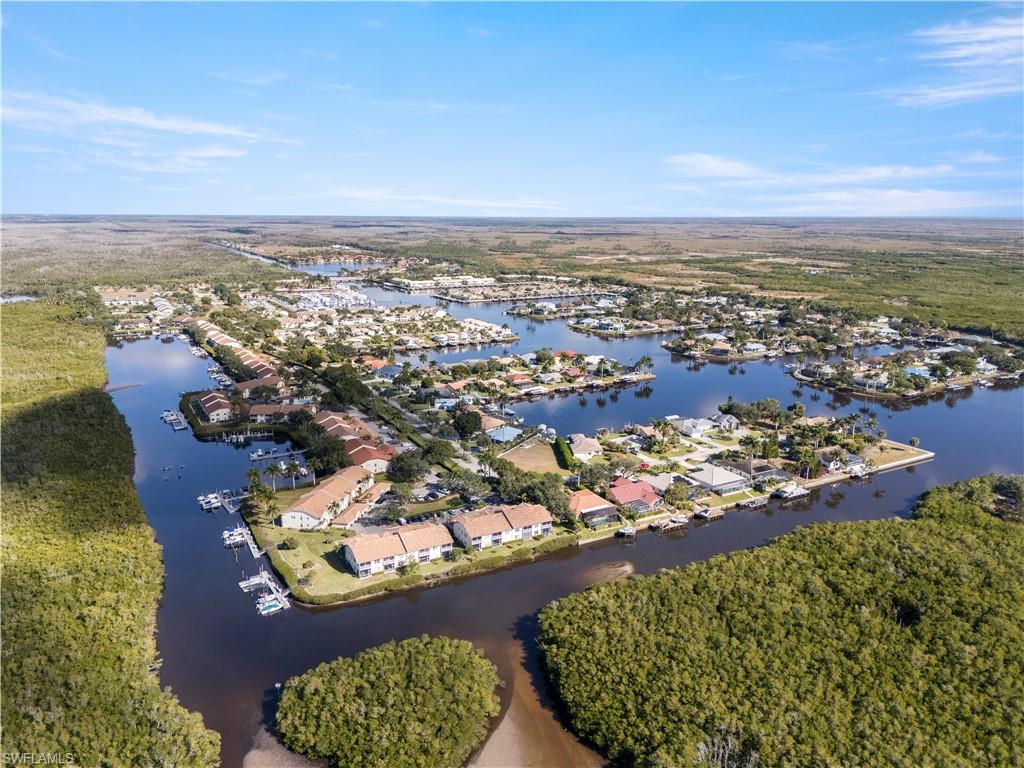 SUNSET CAY VILLAS - Residential