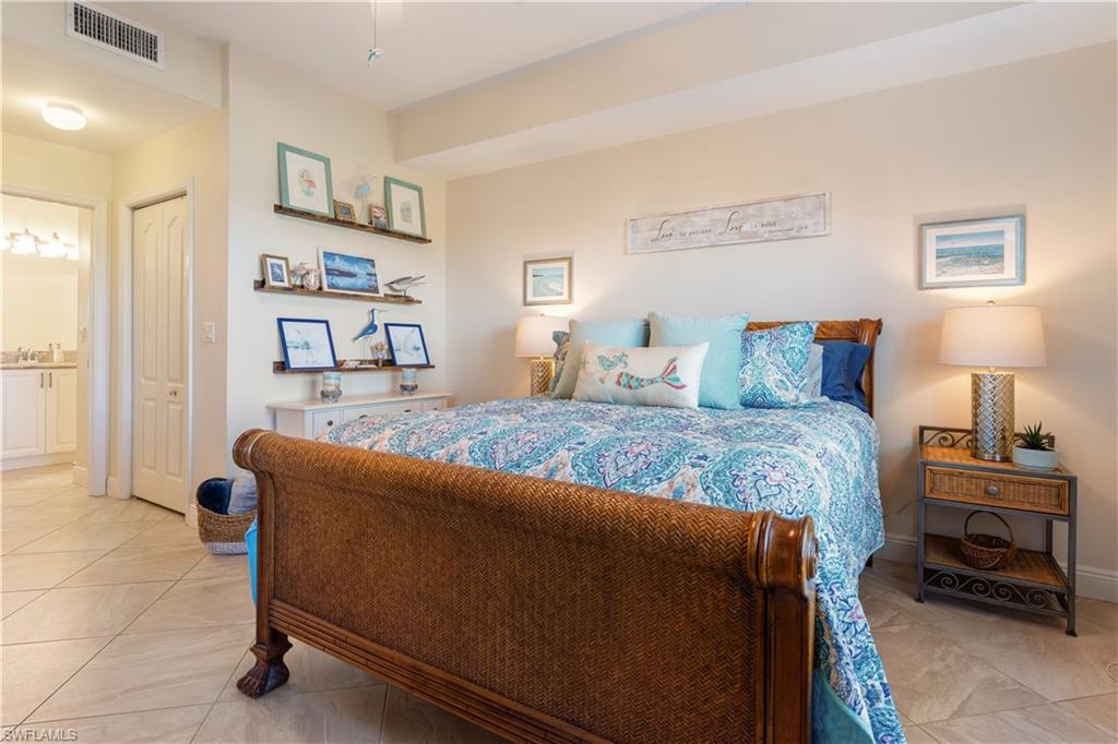 SUNSET CAY VILLAS - Residential