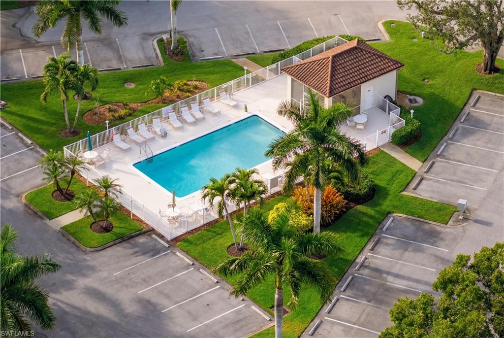 SUNSET CAY VILLAS - Residential