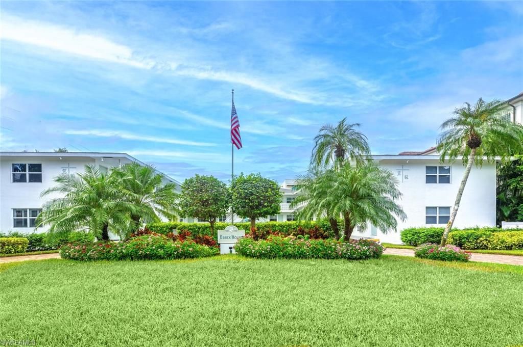 Photo of 532 4th Ave Ave S #2, NAPLES, FL 34102 (MLS # 225000354)