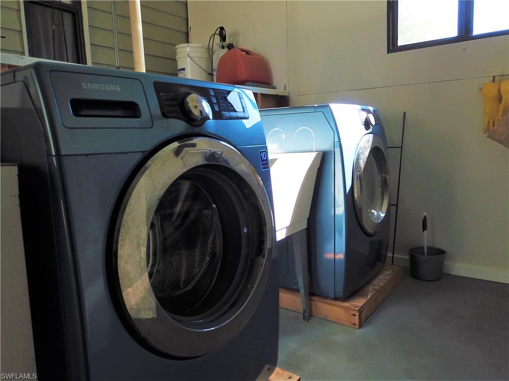 PINE ISLAND COVE - Residential