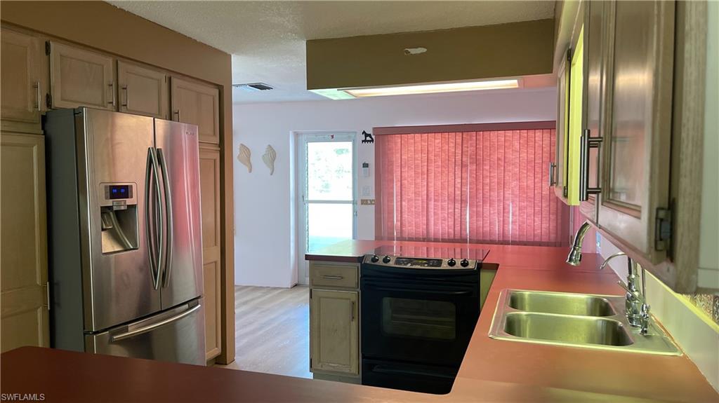 PUNTA GORDA - Residential