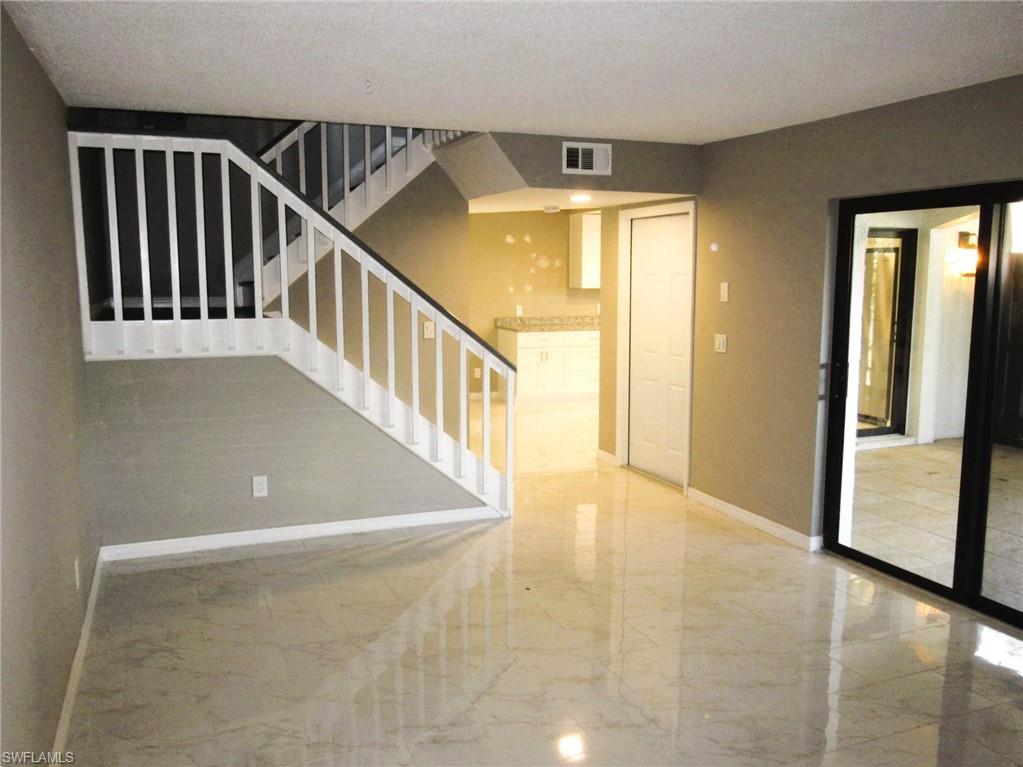 NEWPORT GLEN - Residential