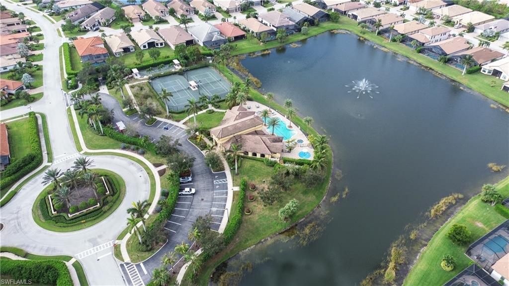 BONITA LAKES - Residential