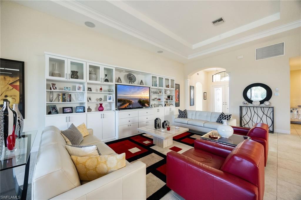 BONITA LAKES - Residential