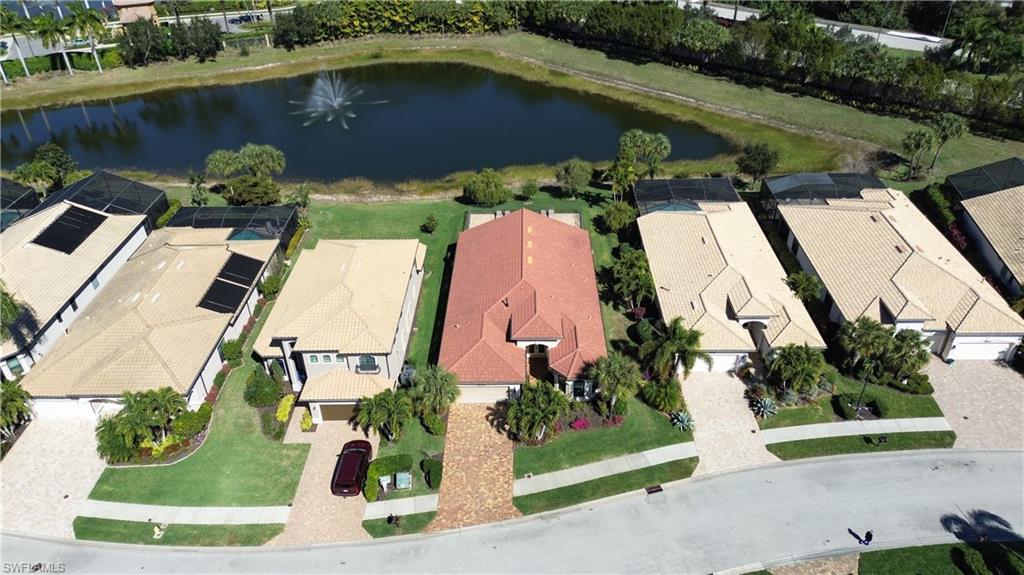 BONITA LAKES - Residential