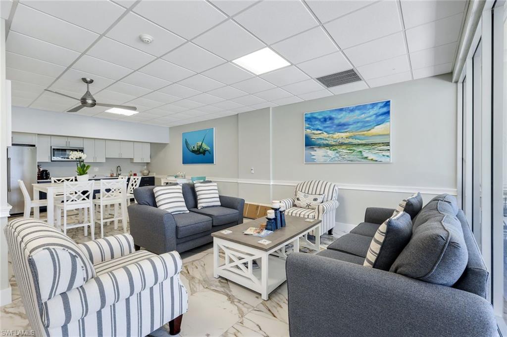 VANDERBILT TOWERS - Residential