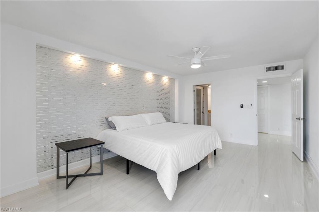 VANDERBILT TOWERS - Residential