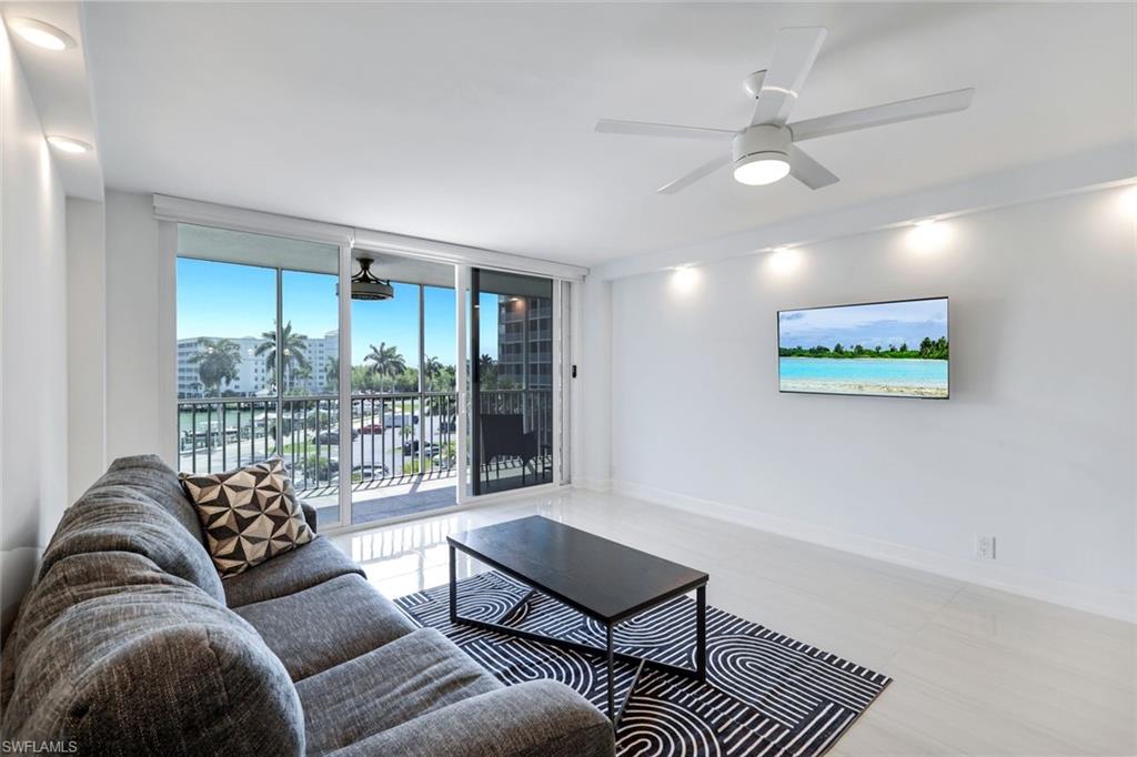 VANDERBILT TOWERS - Residential