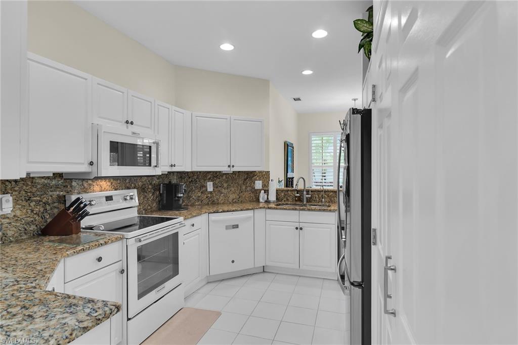 SONOMA LAKE - Residential