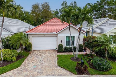 128 Livermore LN NAPLES FL 34119