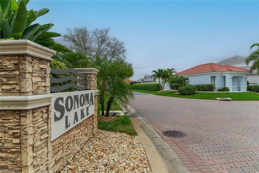 Photo of 128 Livermore LN, NAPLES, FL 34119 (MLS # 226011958)