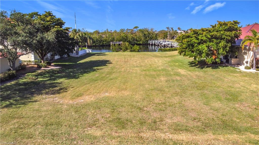 PUNTA GORDA ISLES - Land