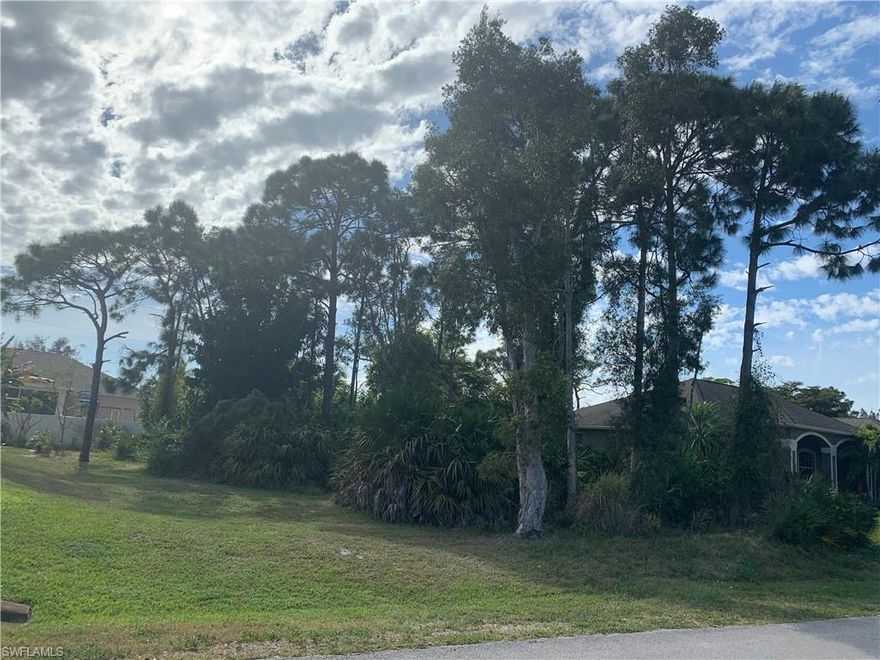 Great buildable lot in San Carlos. Close to FGCU, airport, shopping, beaches and more.  Build your new home today!