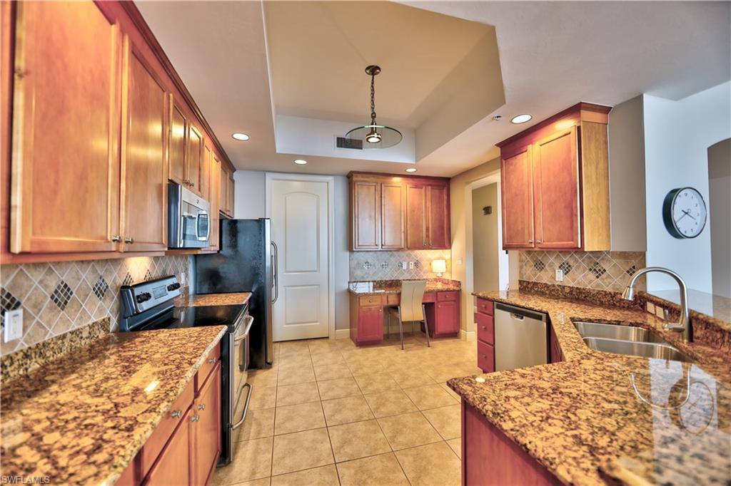 HIGH POINT PLACE - Residential Lease