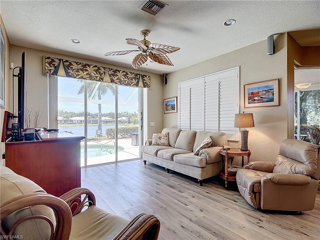 HERONS GLEN - Residential