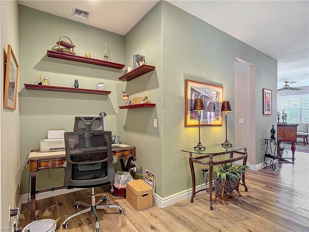 HERONS GLEN - Residential