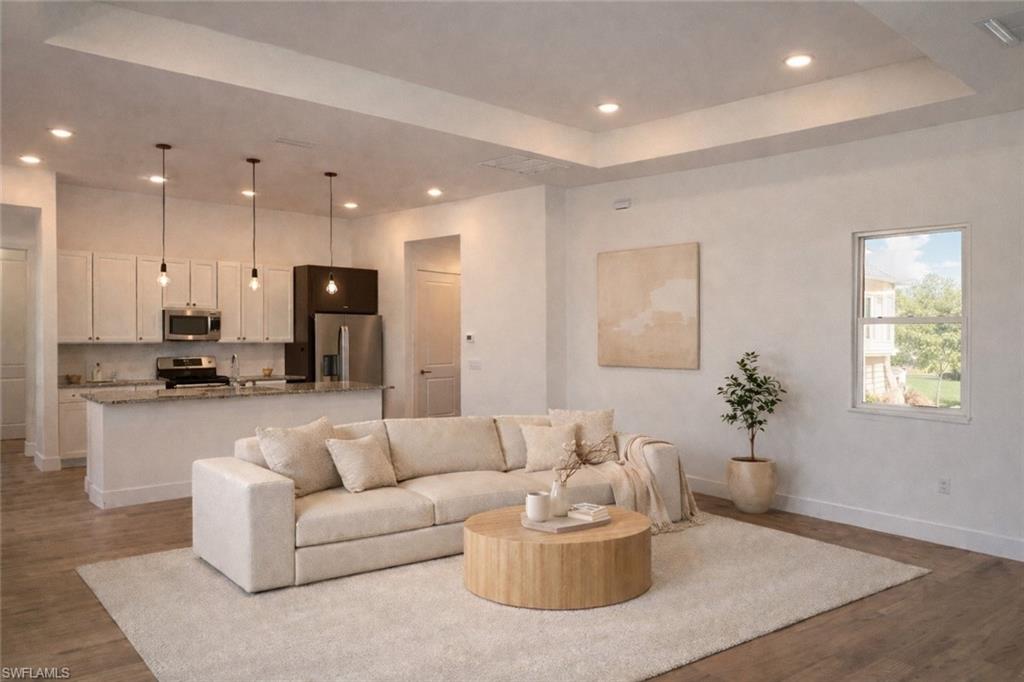 CAPE CORAL - Residential Lease