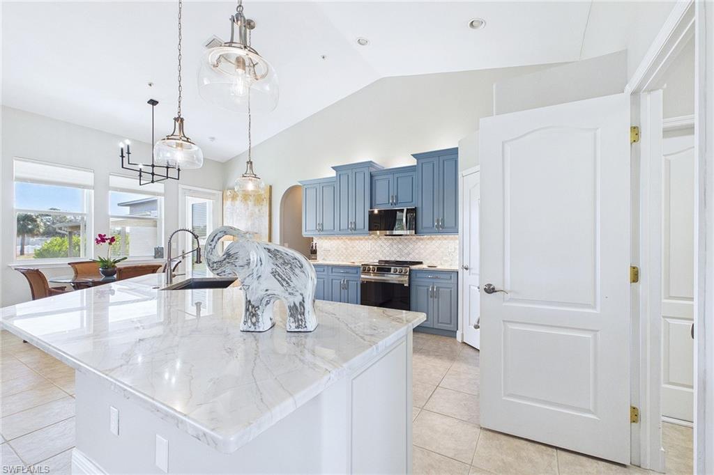 RIVERWIND COVE - Residential