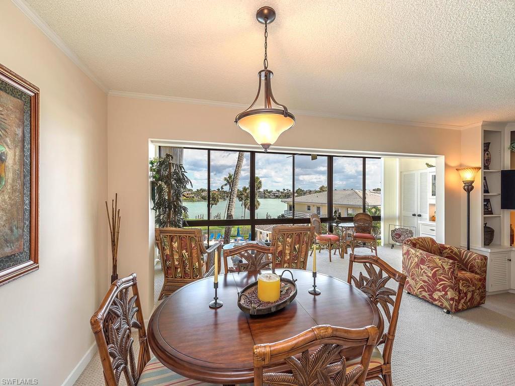 EXECUTIVE CLUB - Residential