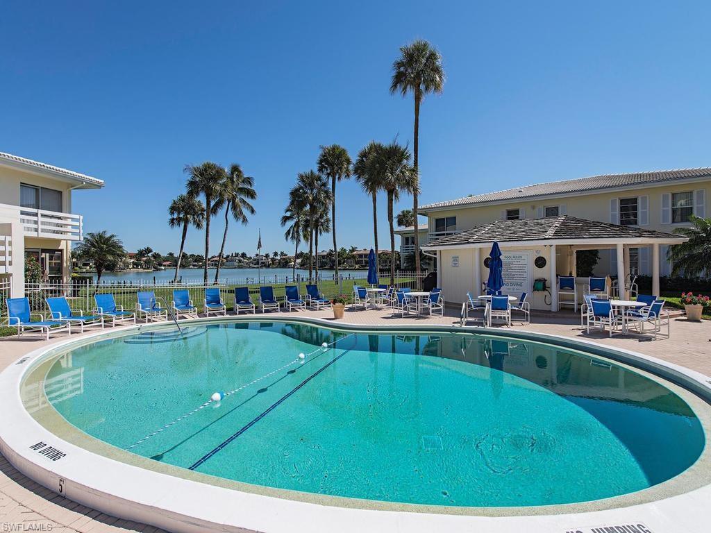 EXECUTIVE CLUB - Residential