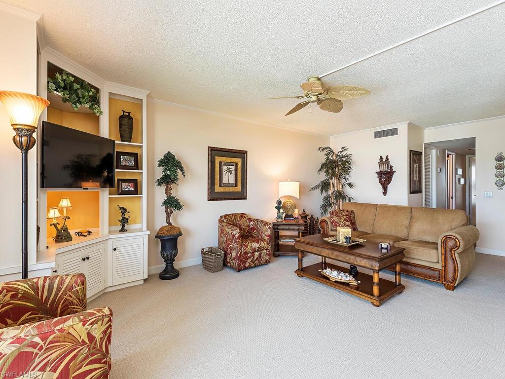 EXECUTIVE CLUB - Residential