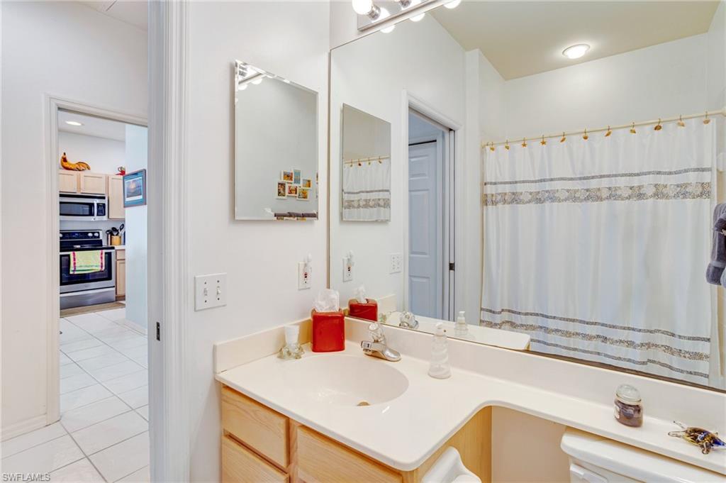 SUTTON WALK - Residential