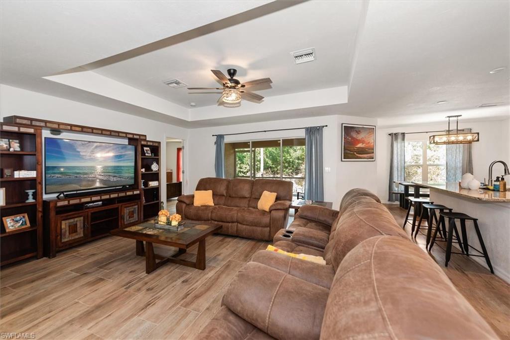 BUCKINGHAM - Residential