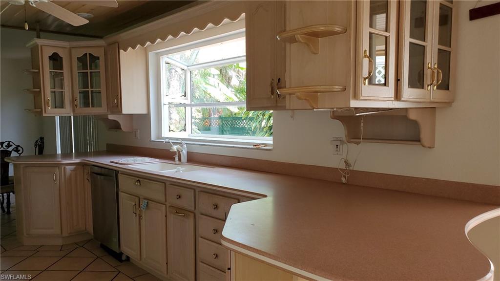 TAHITIAN SHORES - Residential