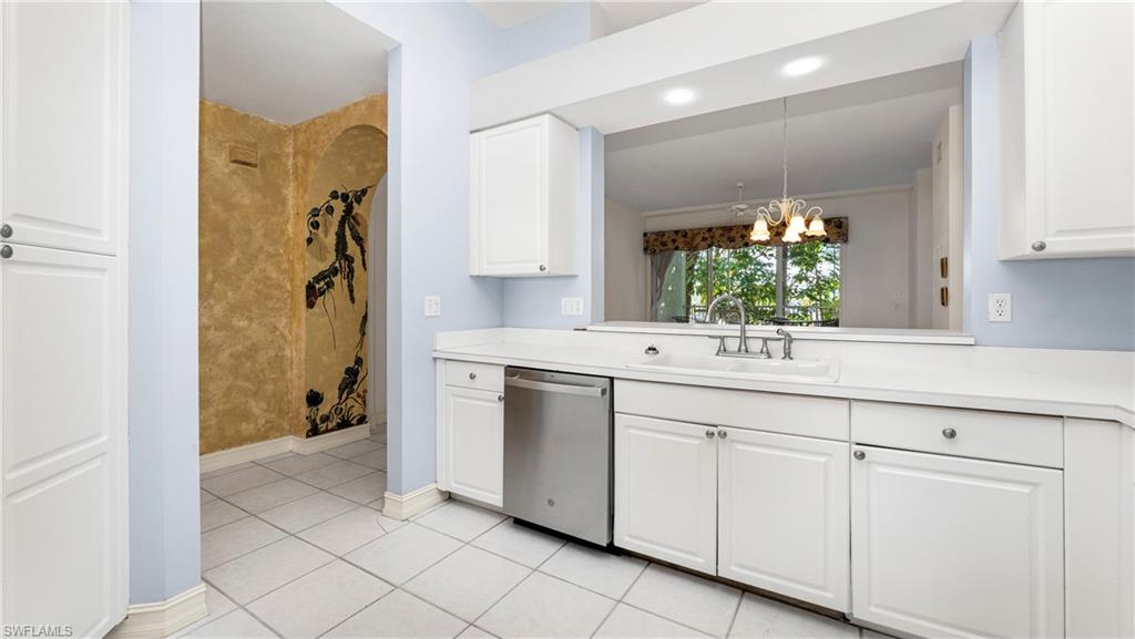 BREAKWATER - Residential